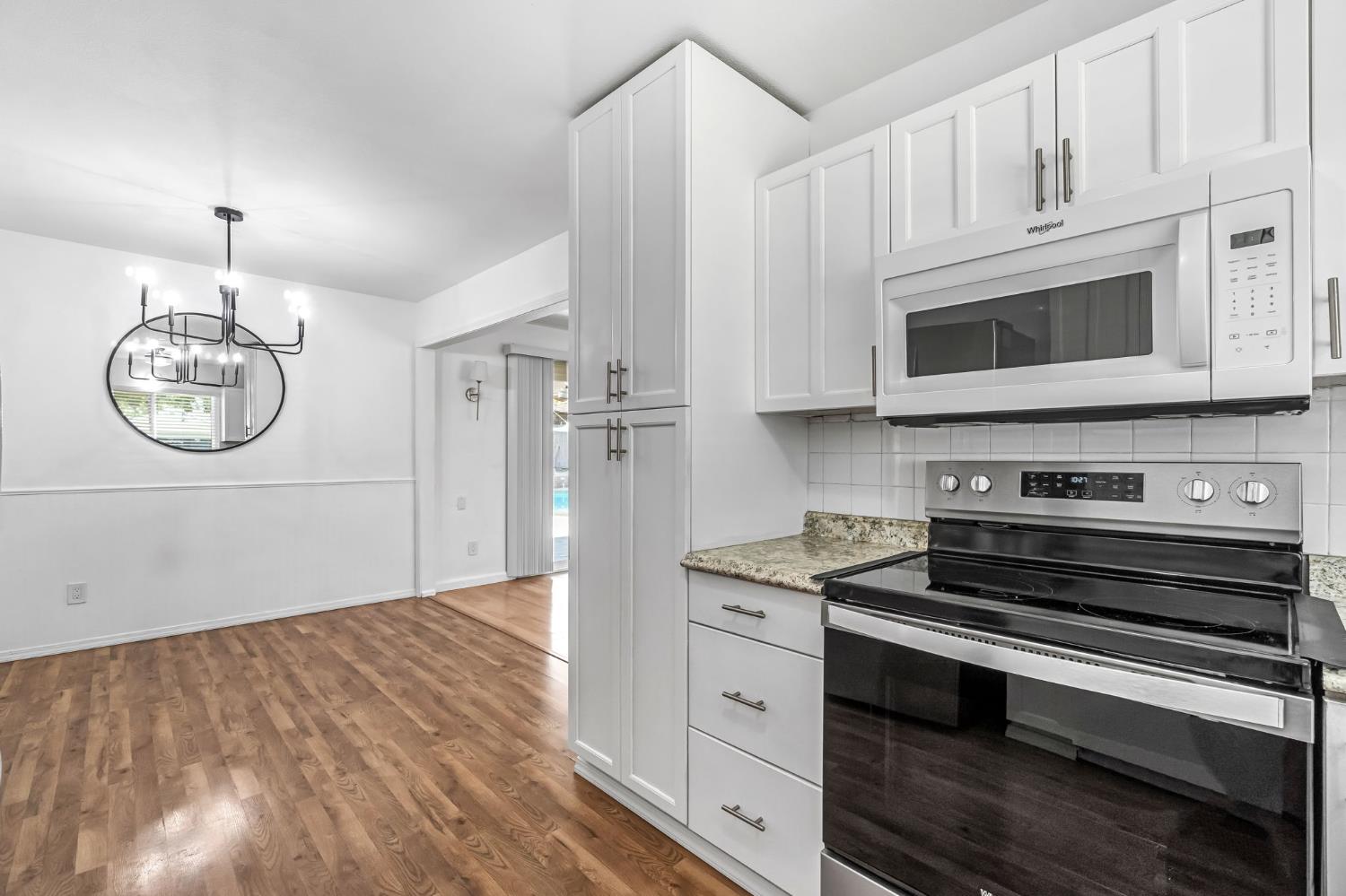 4446 N Crystal Ave, Fresno, CA 93705