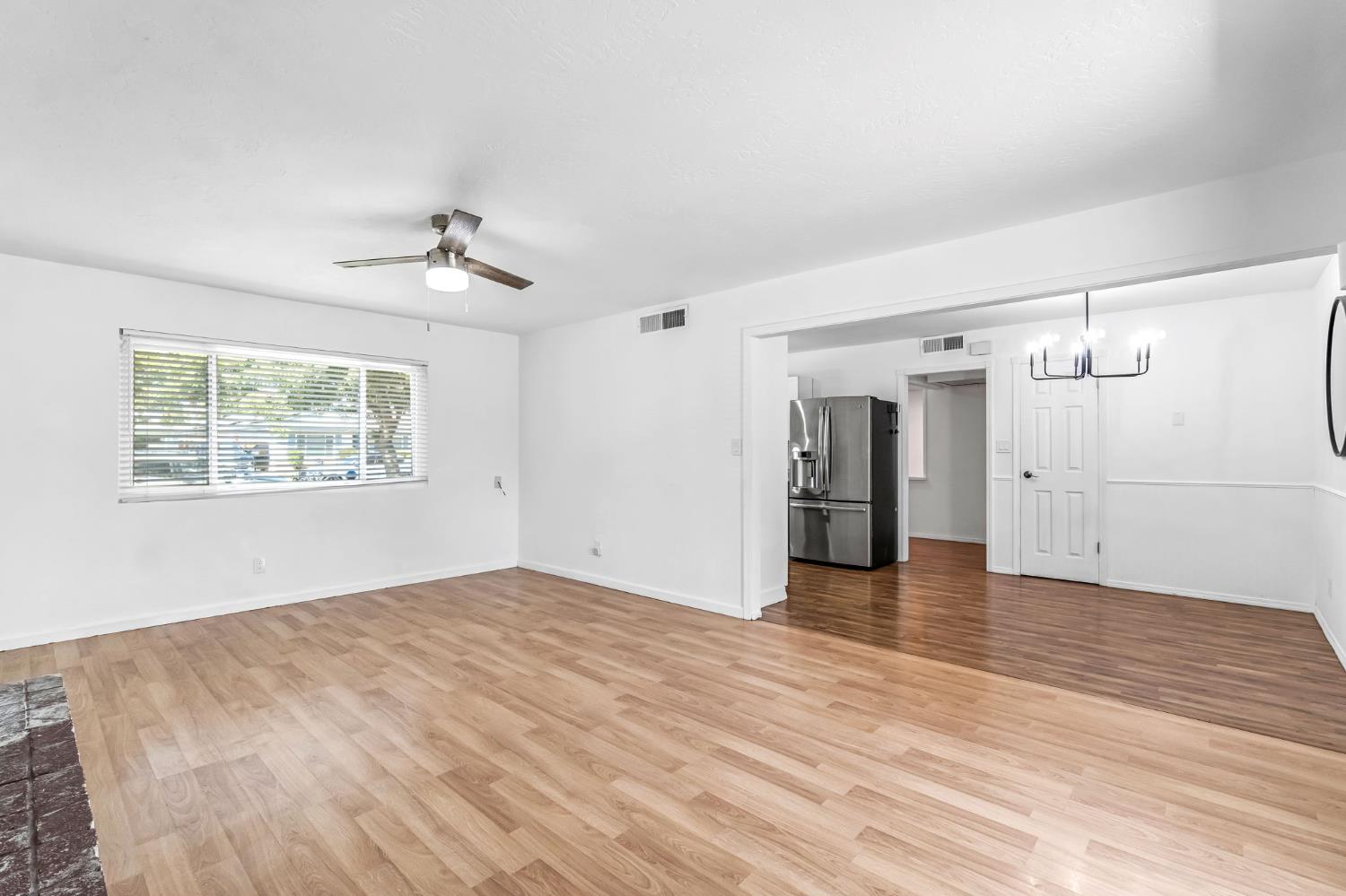 4446 N Crystal Ave, Fresno, CA 93705