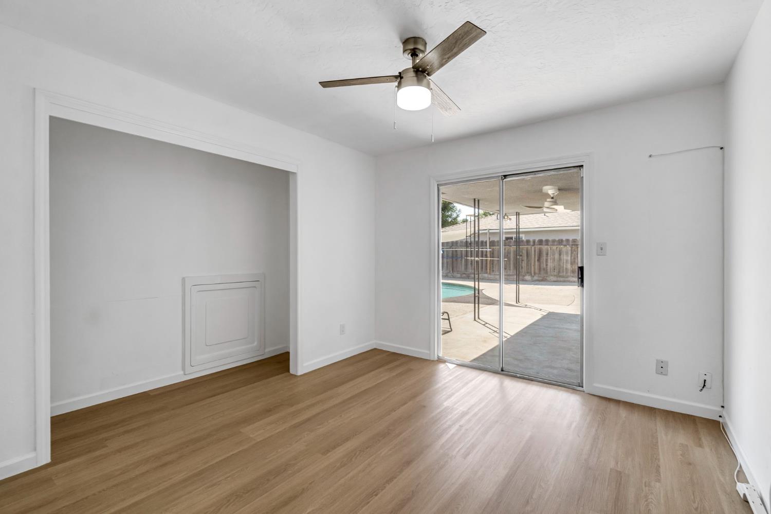 4446 N Crystal Ave, Fresno, CA 93705