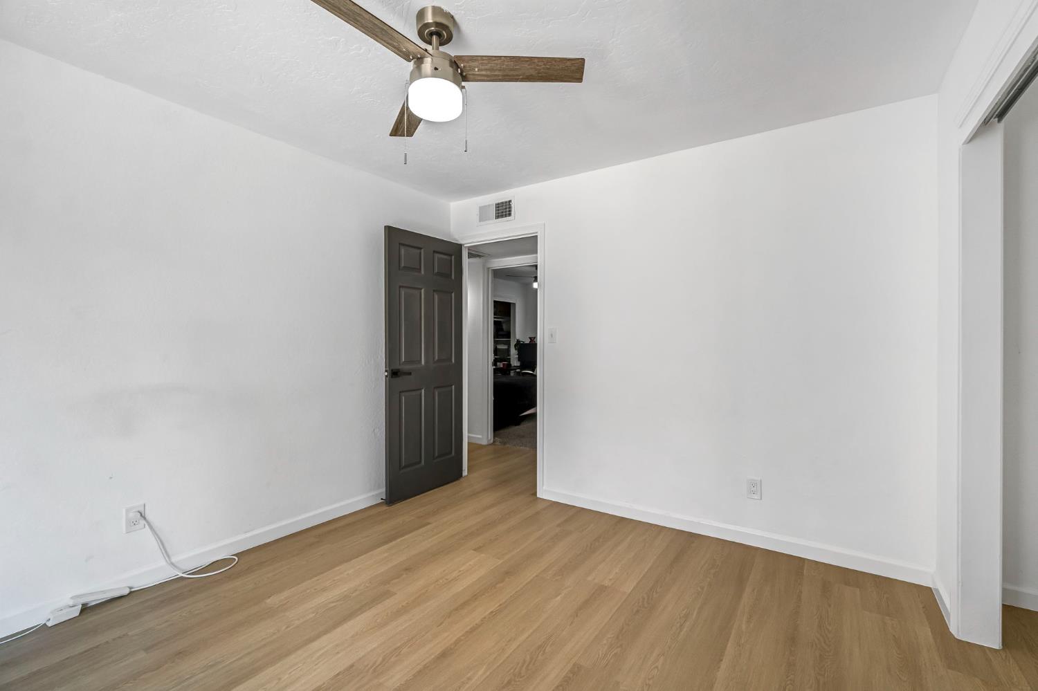 4446 N Crystal Ave, Fresno, CA 93705