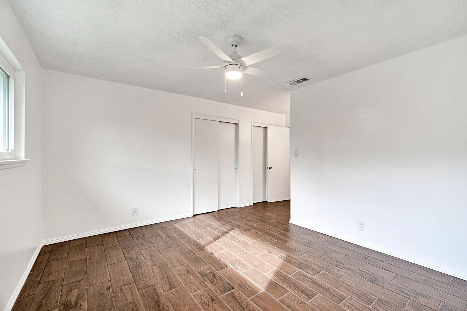 1215 E San Ramon Ave, Fresno, CA 93710