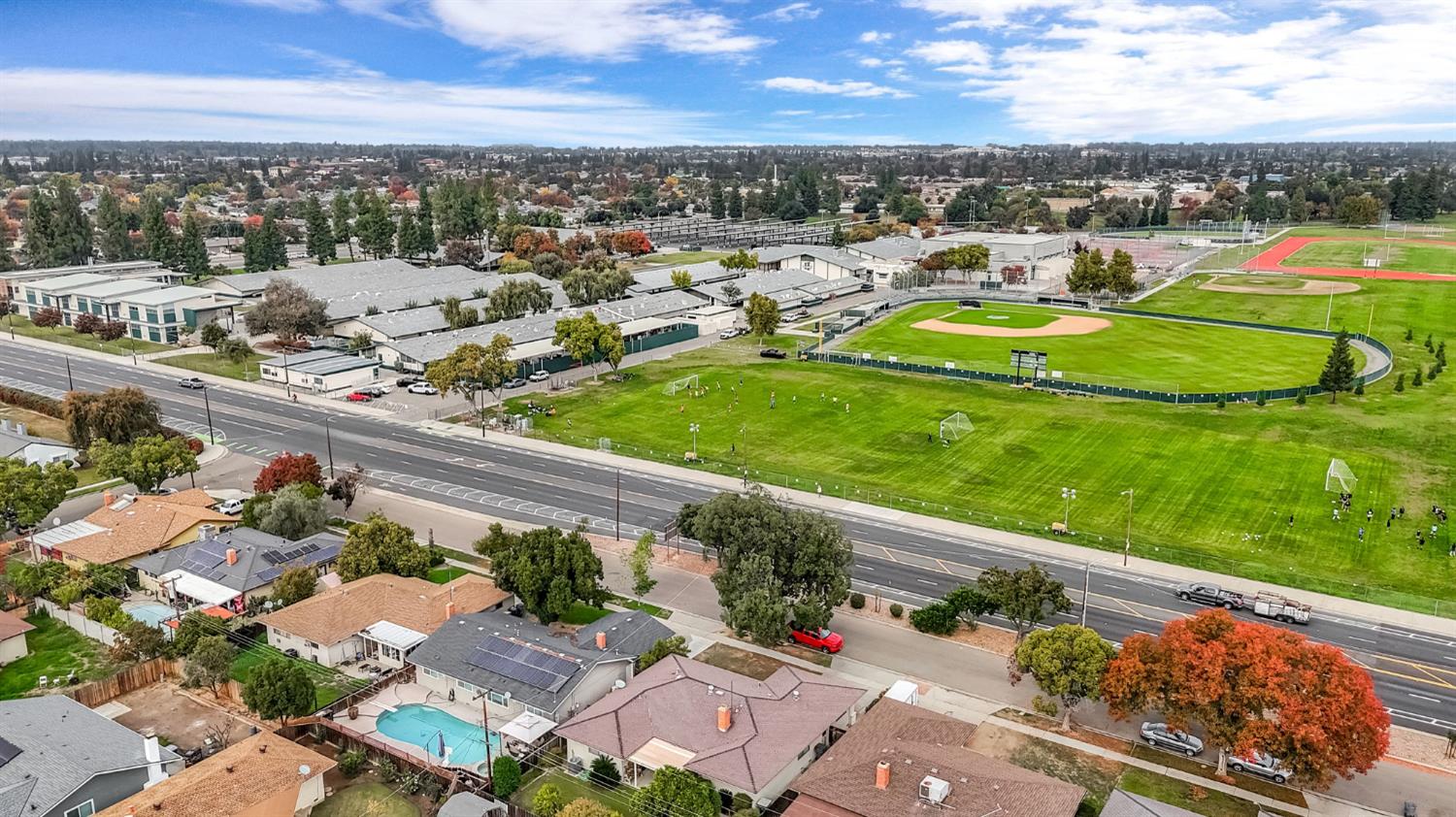 1215 E San Ramon Ave, Fresno, CA 93710