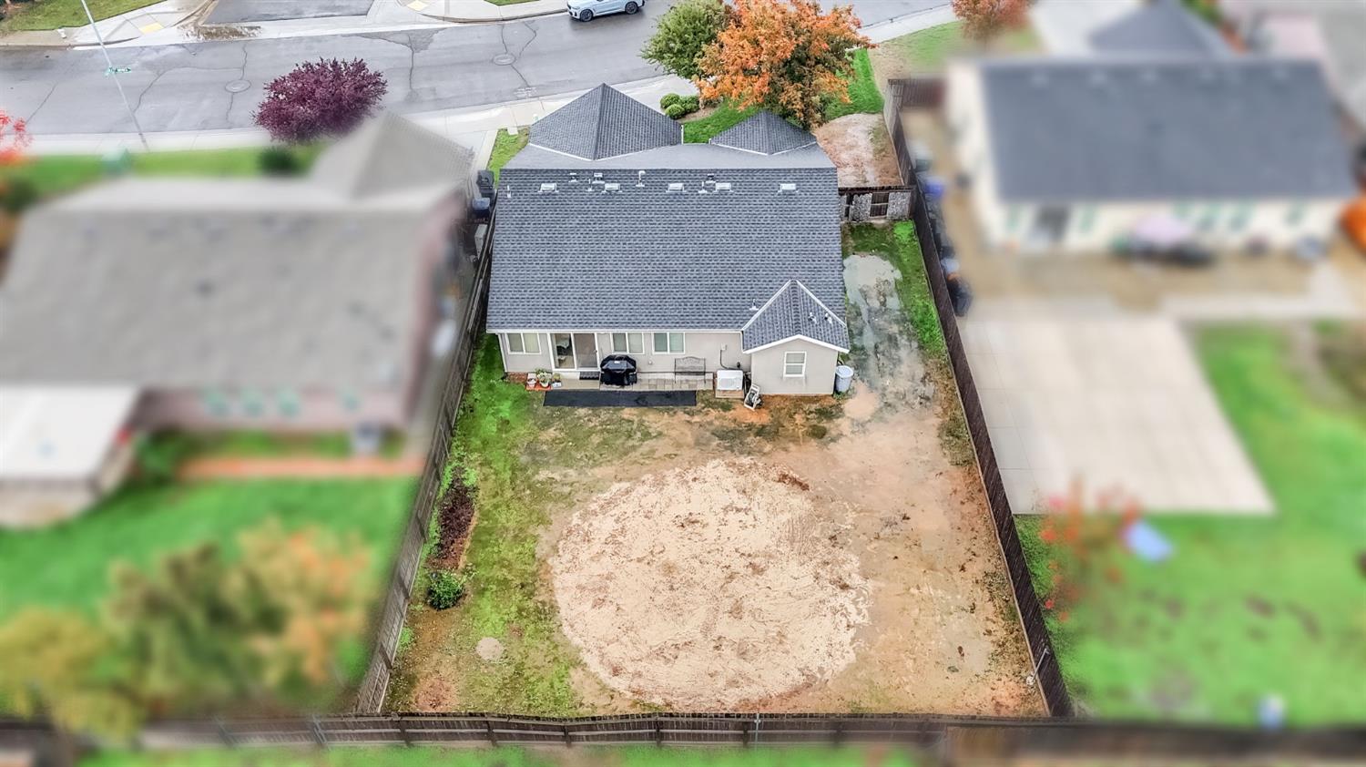 2566 N Antioch Ave, Fresno, CA 93722