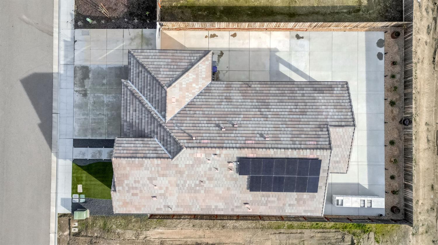 19719 Desert Willow Ln, Friant, CA 93626